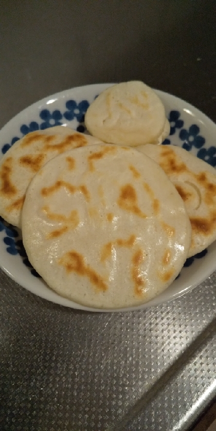 離乳食後期　手づかみホットケーキ