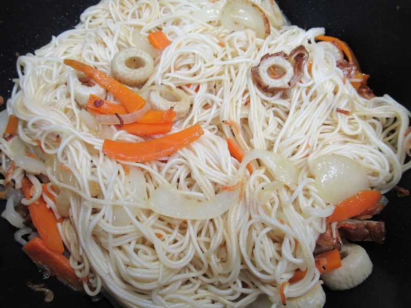 ちくわと野菜のそうめんチャンプルー風