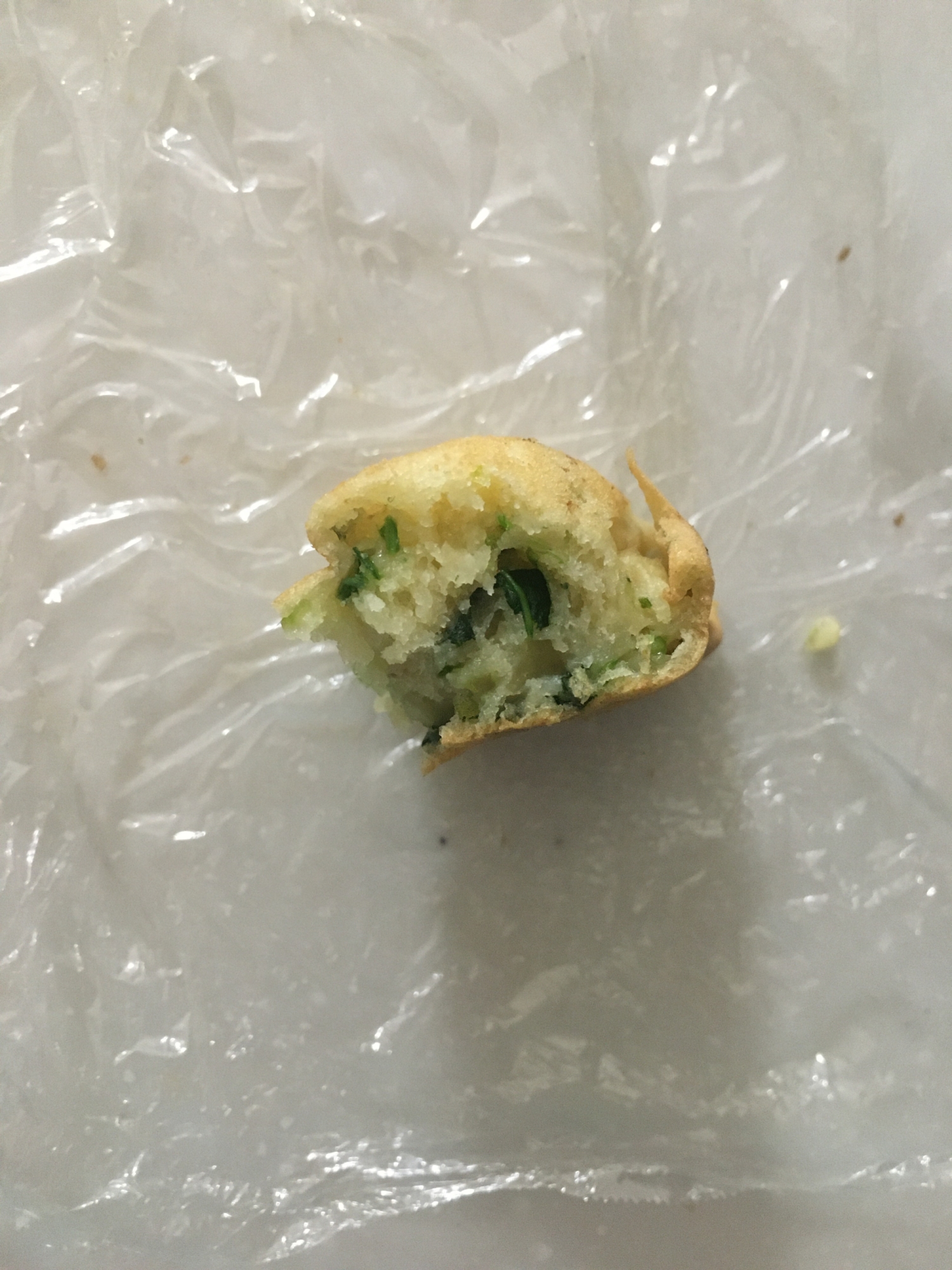 ほうれん草と蜂蜜を入れたホットケーキ