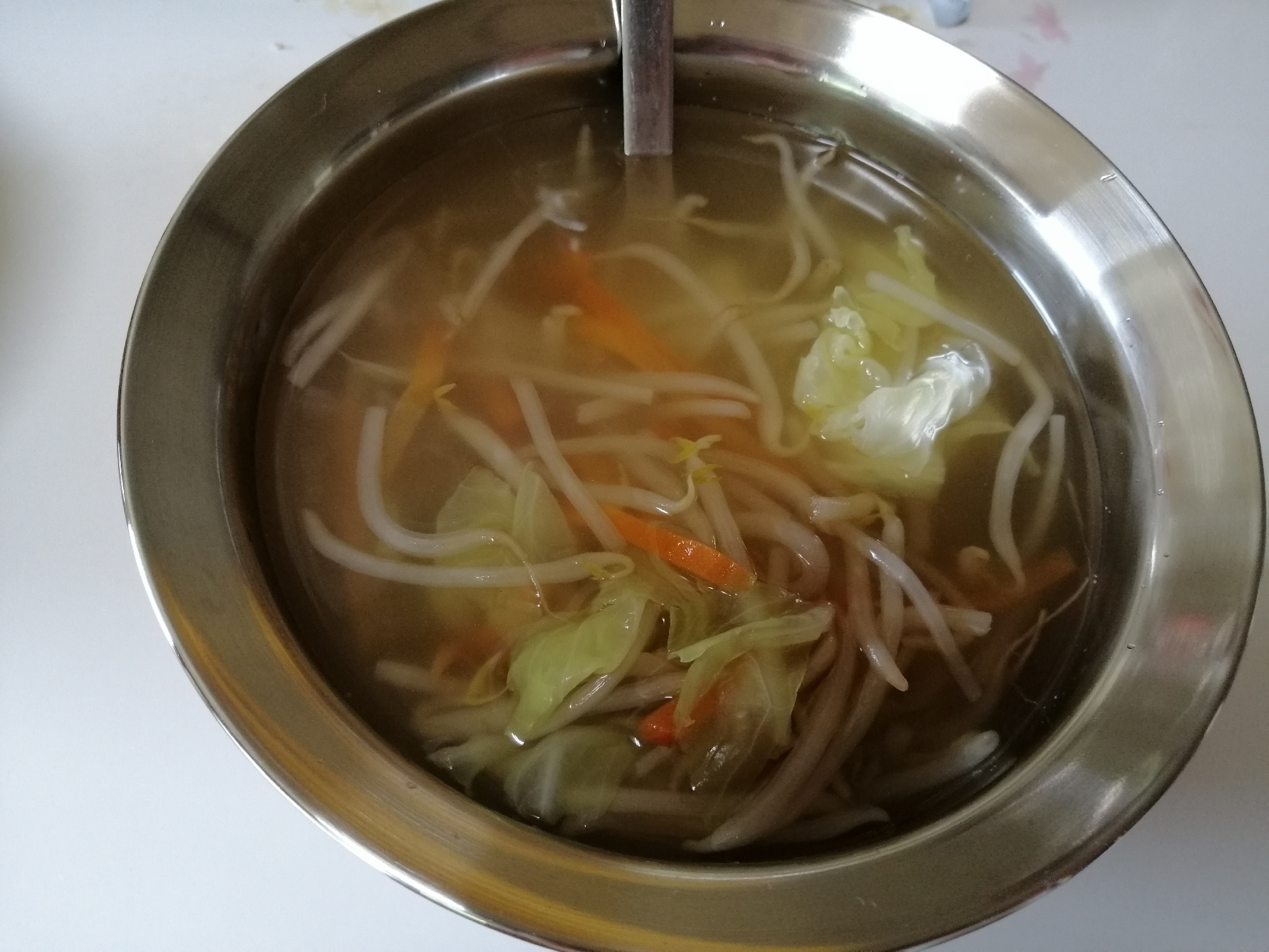 MIX野菜もやしで作る！お手軽中華風味スープ