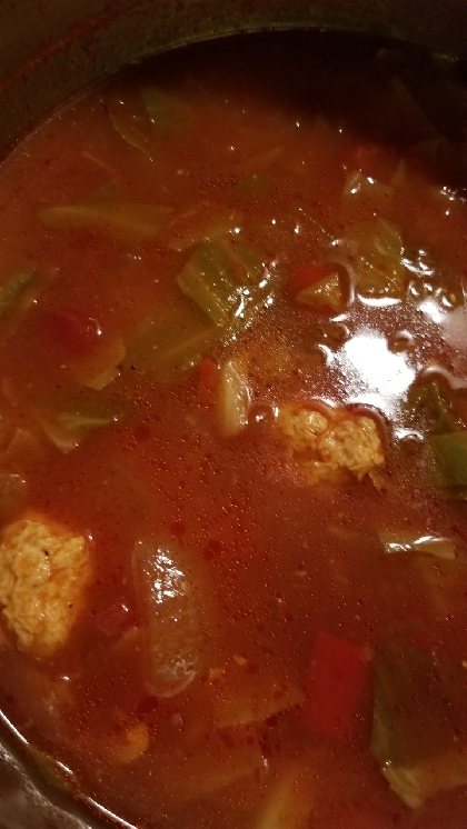 トマト鍋の素で作る！簡単トマトスープ