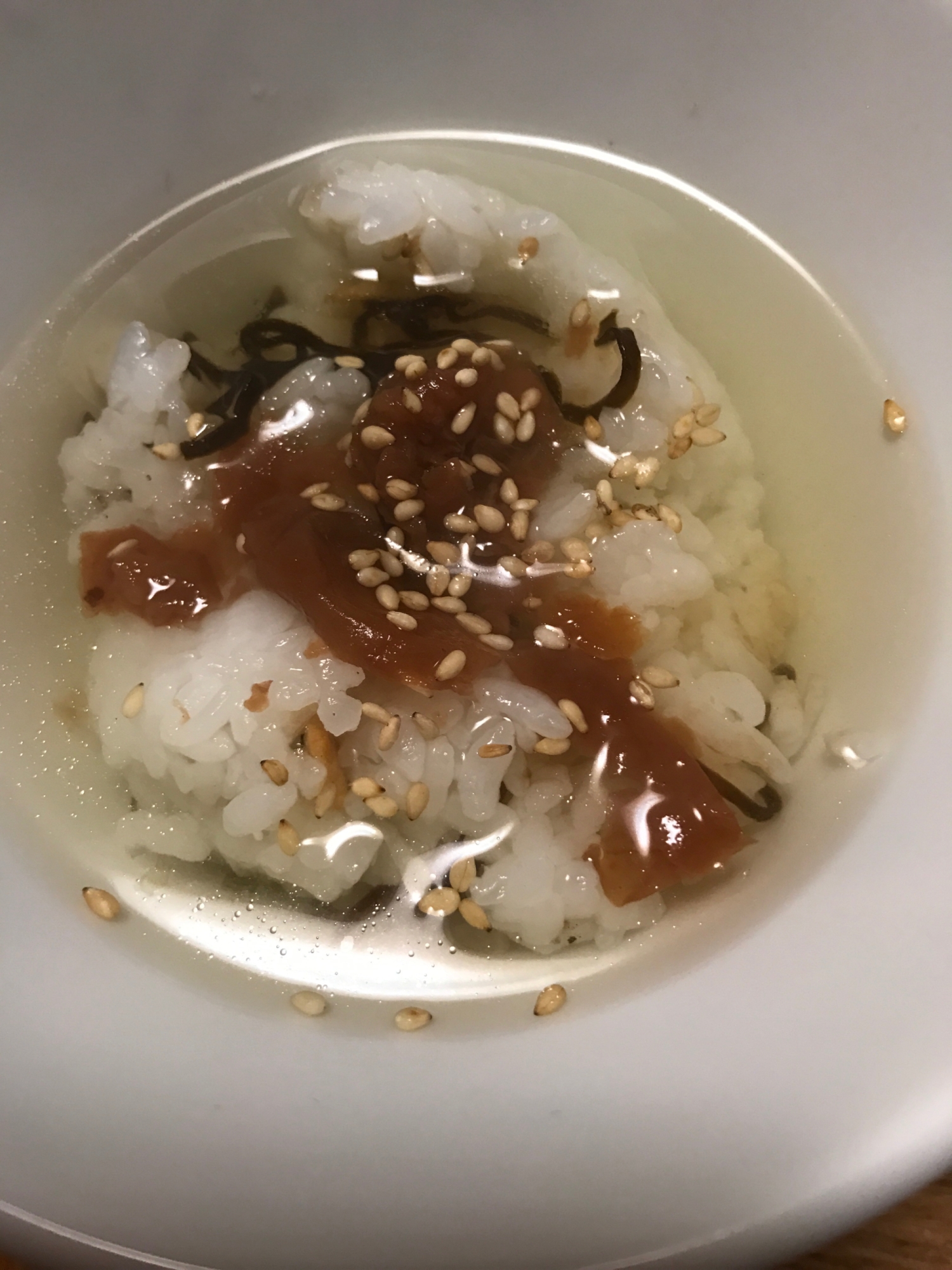 梅干しと塩こんぶの出汁茶漬け レシピ 作り方 By ボンド子 楽天レシピ