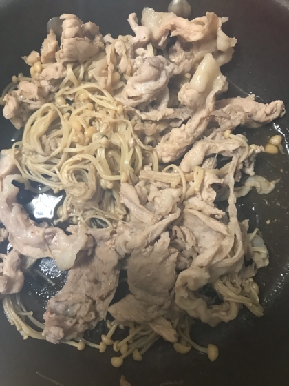 お弁当おかずに✨えのきと豚肉のマヨ味噌炒め