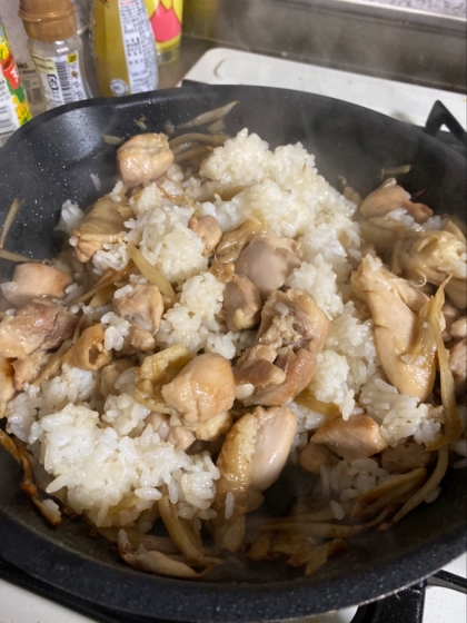 やみつき！鶏肉とごぼうの混ぜご飯！