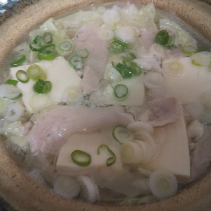 アツアツ～肉入り湯豆腐～麺つゆつけて♩