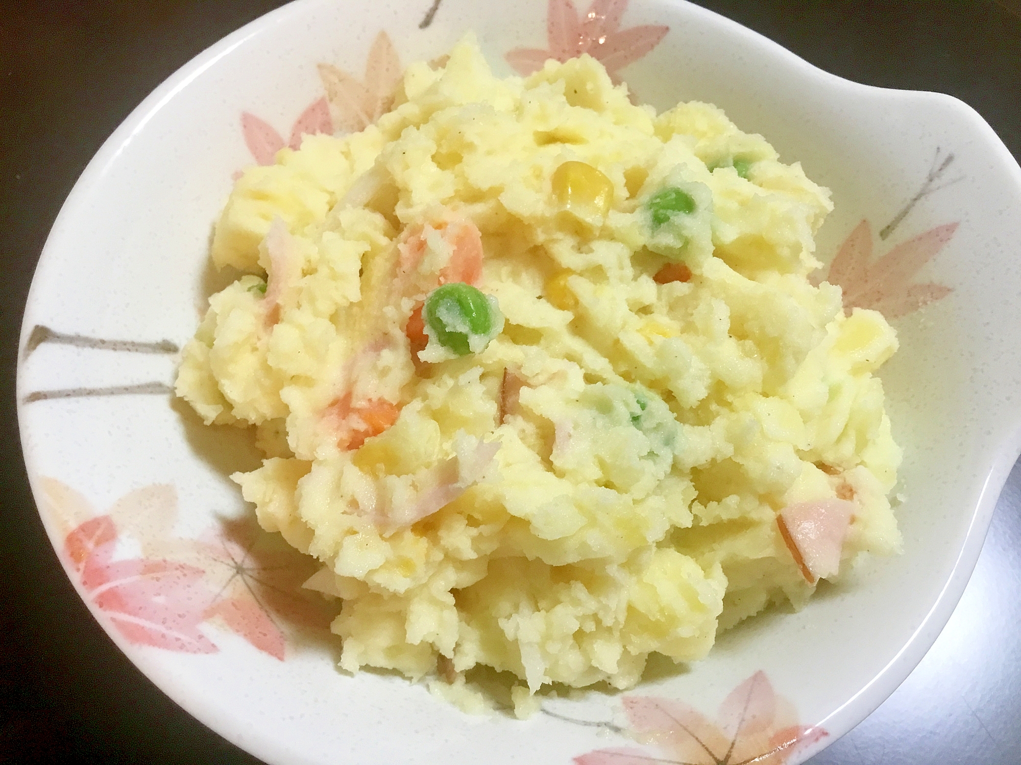 粉チーズ入りポテサラ