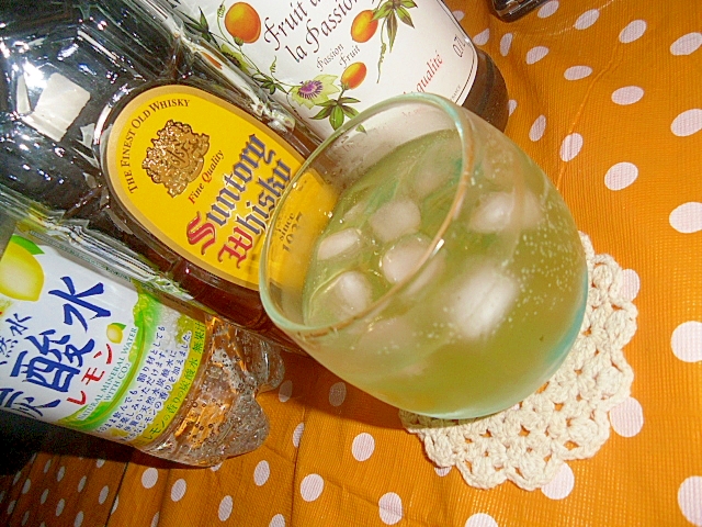 パッションフルーツハイボール
