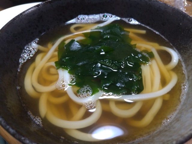 出汁から作った！わかめうどん