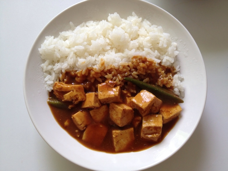 豆腐とオクラのスパイシーカレー