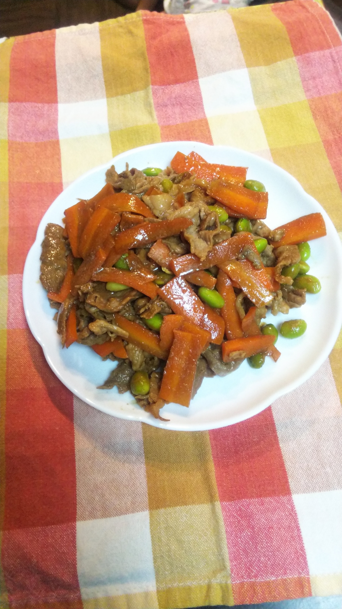 食欲そそる☆豚肉と人参の炒めもの