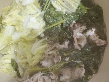 柔らかふんわり鶏団子と白菜と椎茸と豆腐の☆鍋