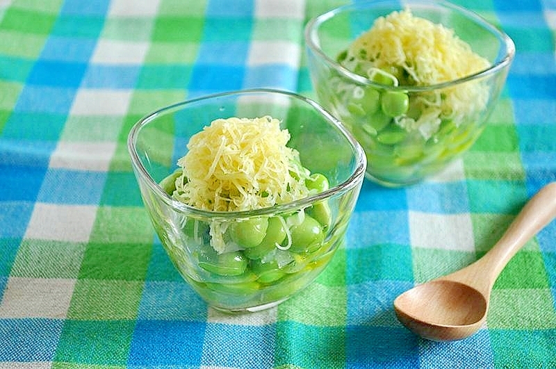 ドレッシングでさっぱりと、枝豆のサラダ