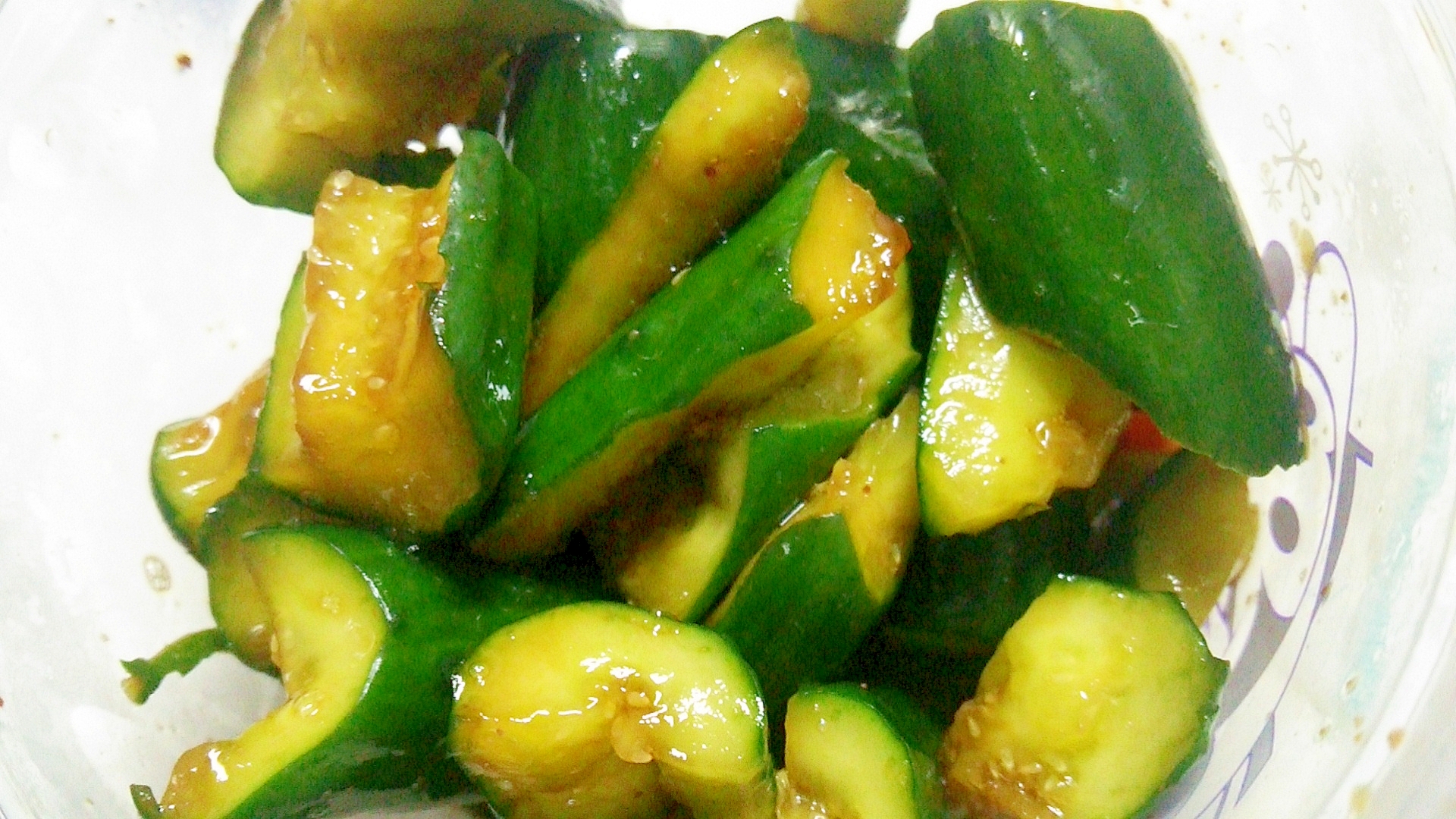 超簡単 たたききゅうりのピリ辛浅漬け レシピ 作り方 By Jrとmc 楽天レシピ 超簡単 たたききゅうりのピリ辛浅漬け レシピ 作り方 By Jrとmc 楽天レシピ