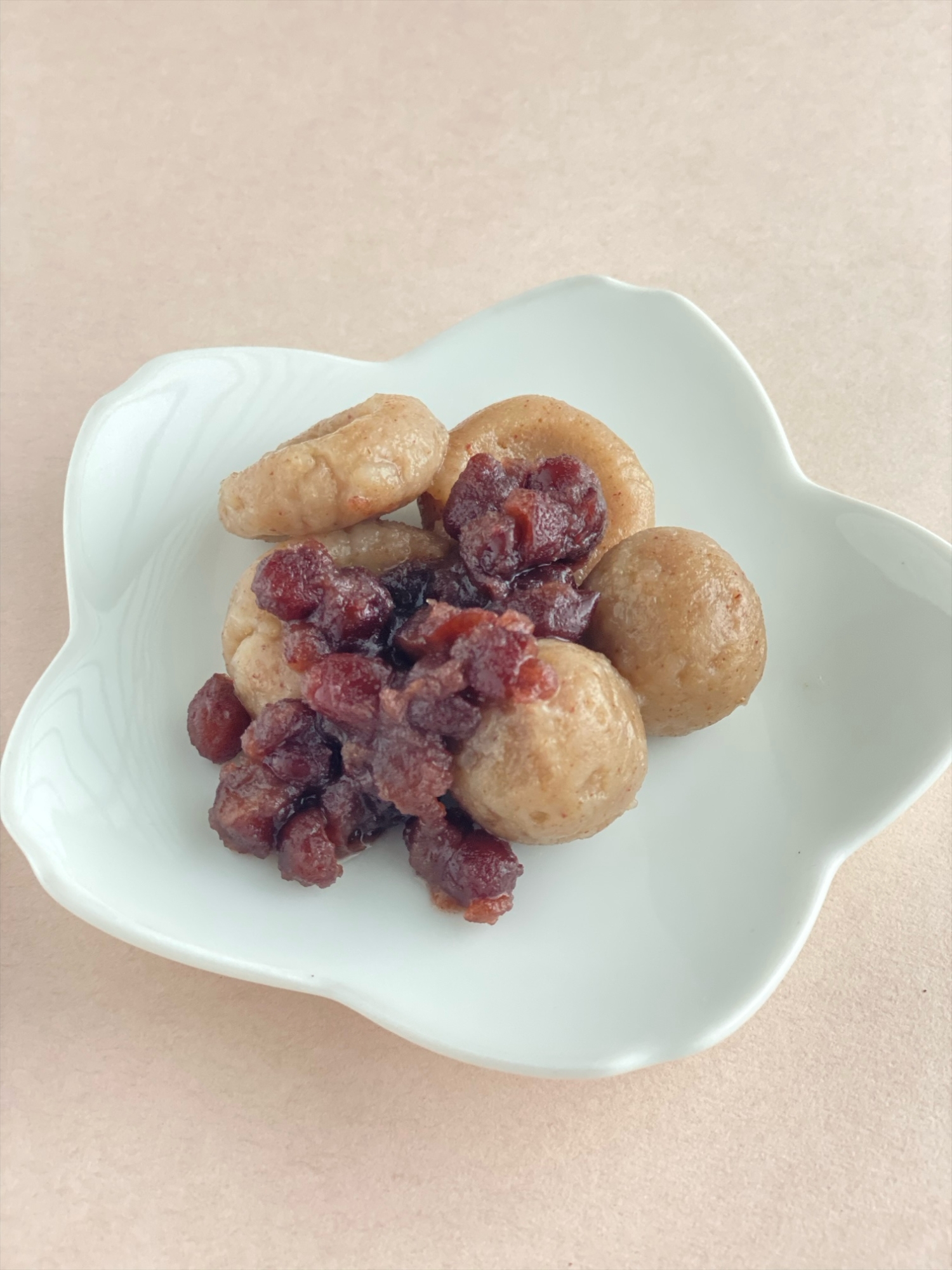 かんころ白玉だんごゆであずき添え