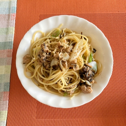 カフェ飯＠ツナと長葱のガーリック醤油スパゲッティ