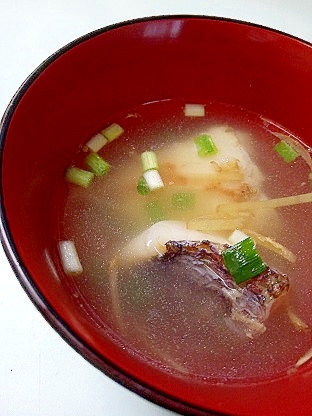 コク旨です！真鯛あら焼きスープ