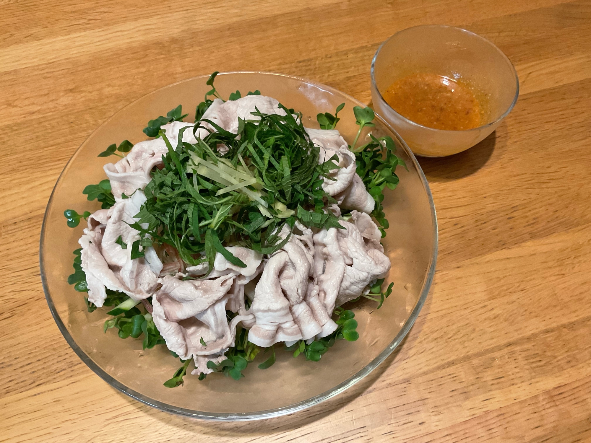 豚肉のみそだれ冷しゃぶ薬味のせ