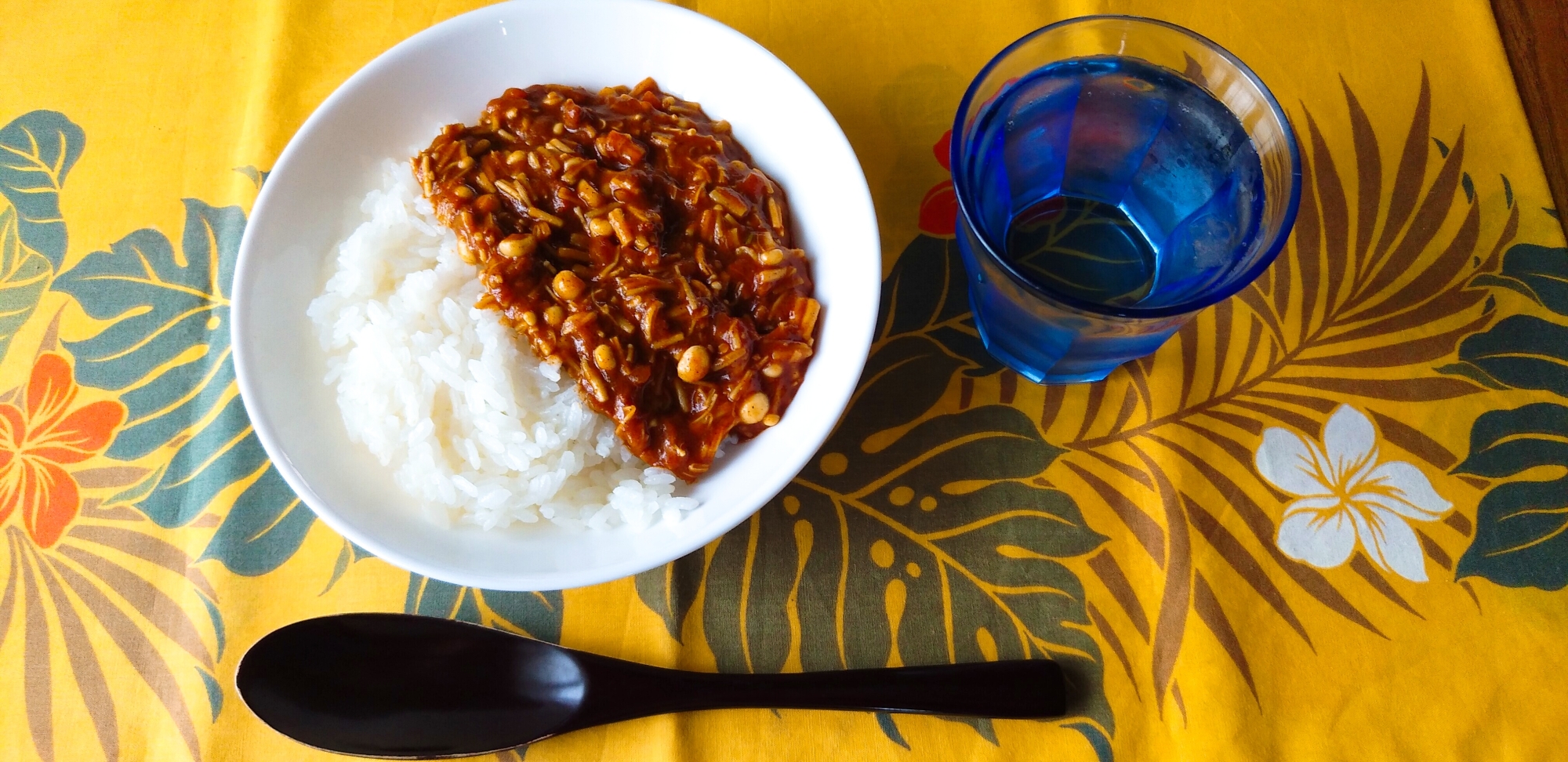 簡単＆ヘルシー　えのき入りキーマカレー