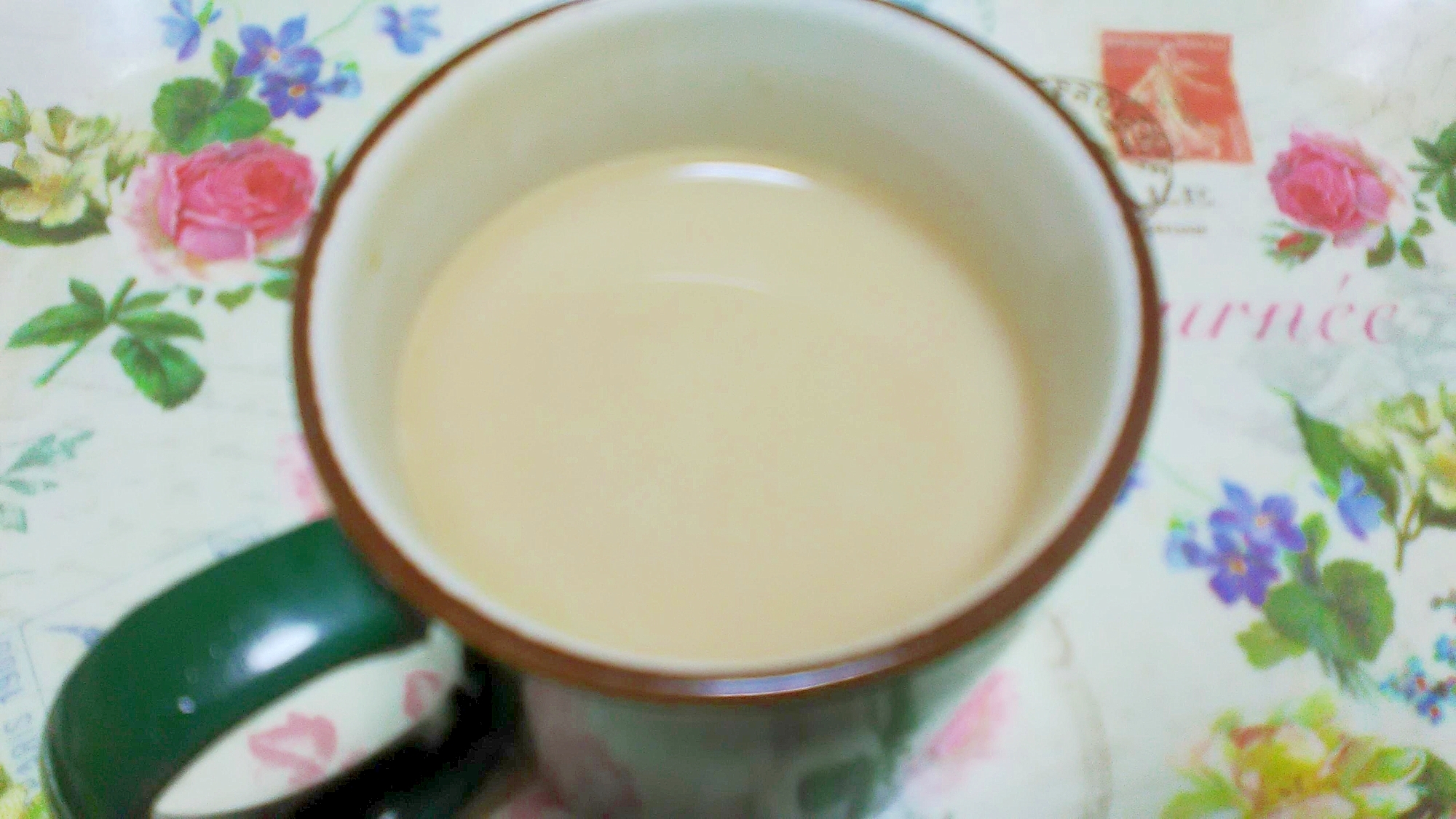 ホット麦茶豆乳
