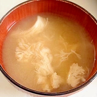 ヤマブシタケの味噌汁