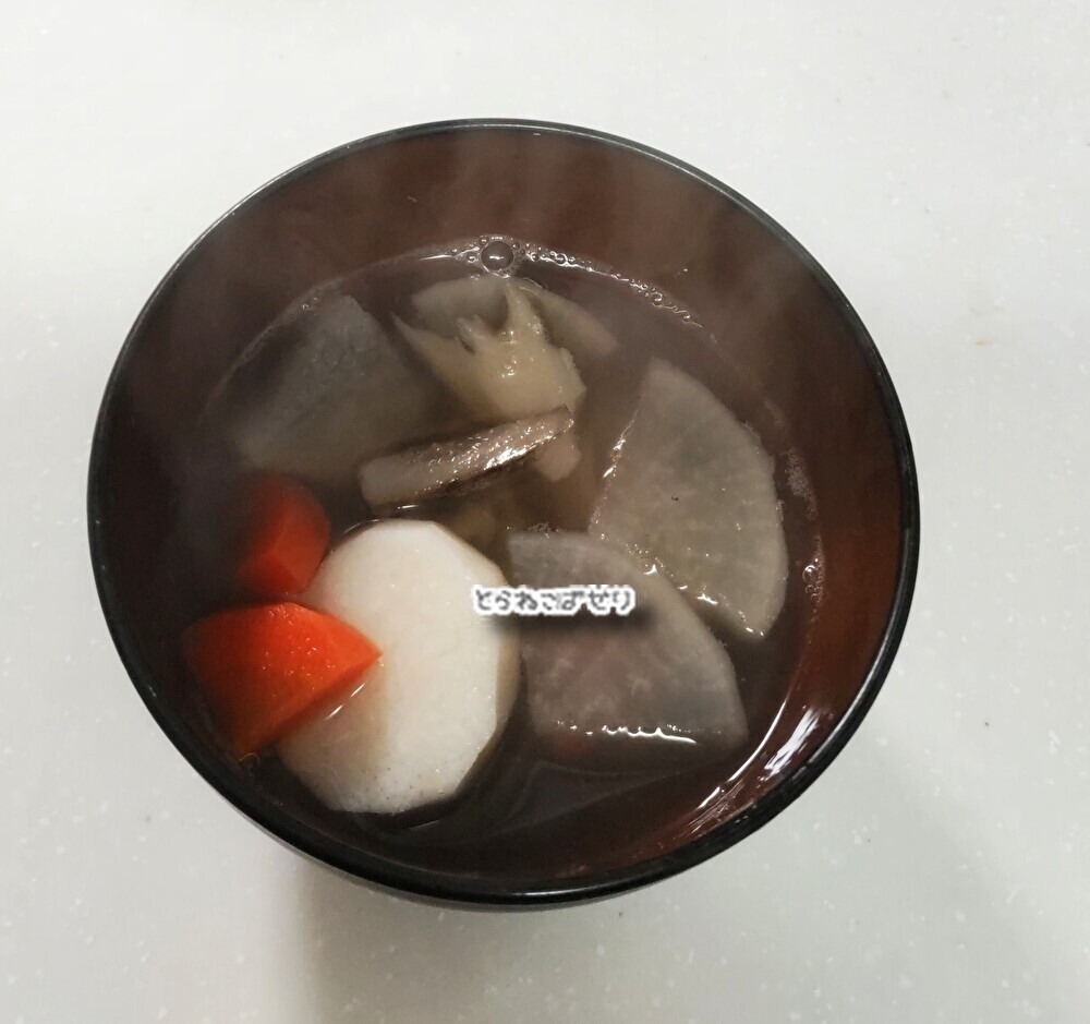 温まる根菜のお汁