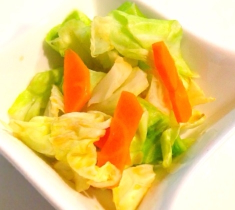 電子レンジで簡単!キャベツと人参のポン酢和え