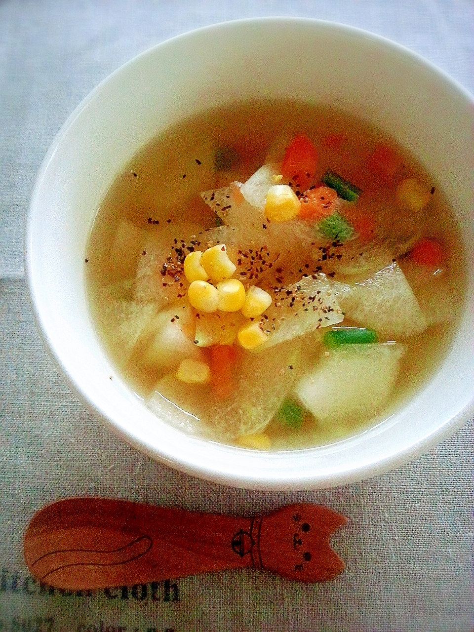 冬瓜とミックスベジタブルのスープ