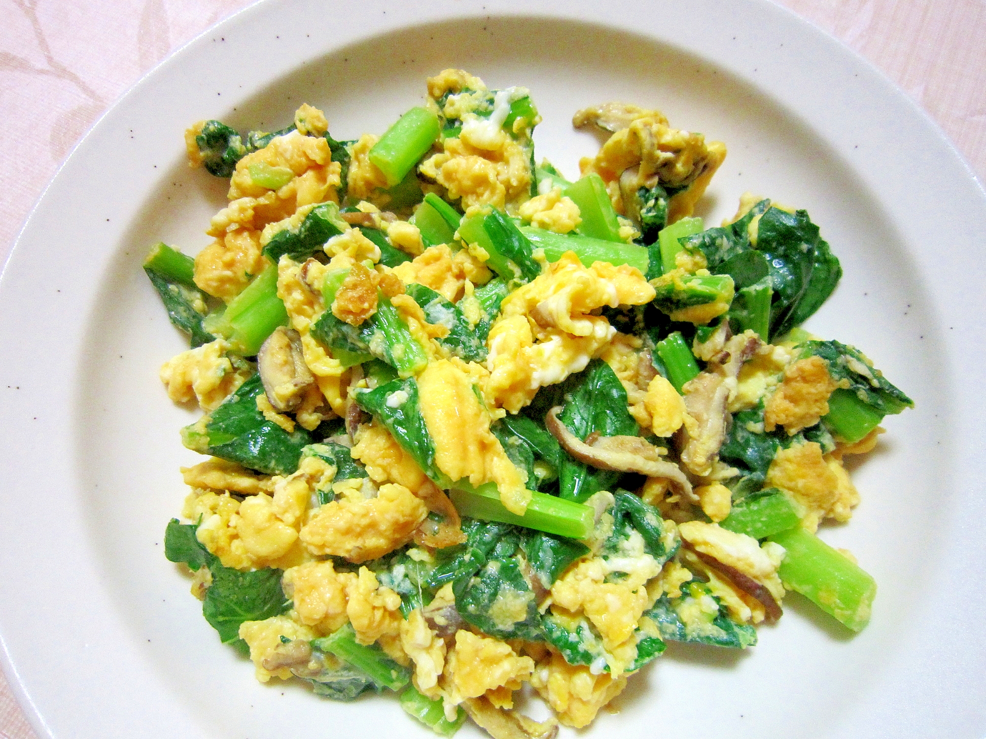 小松菜と生椎茸の卵炒め
