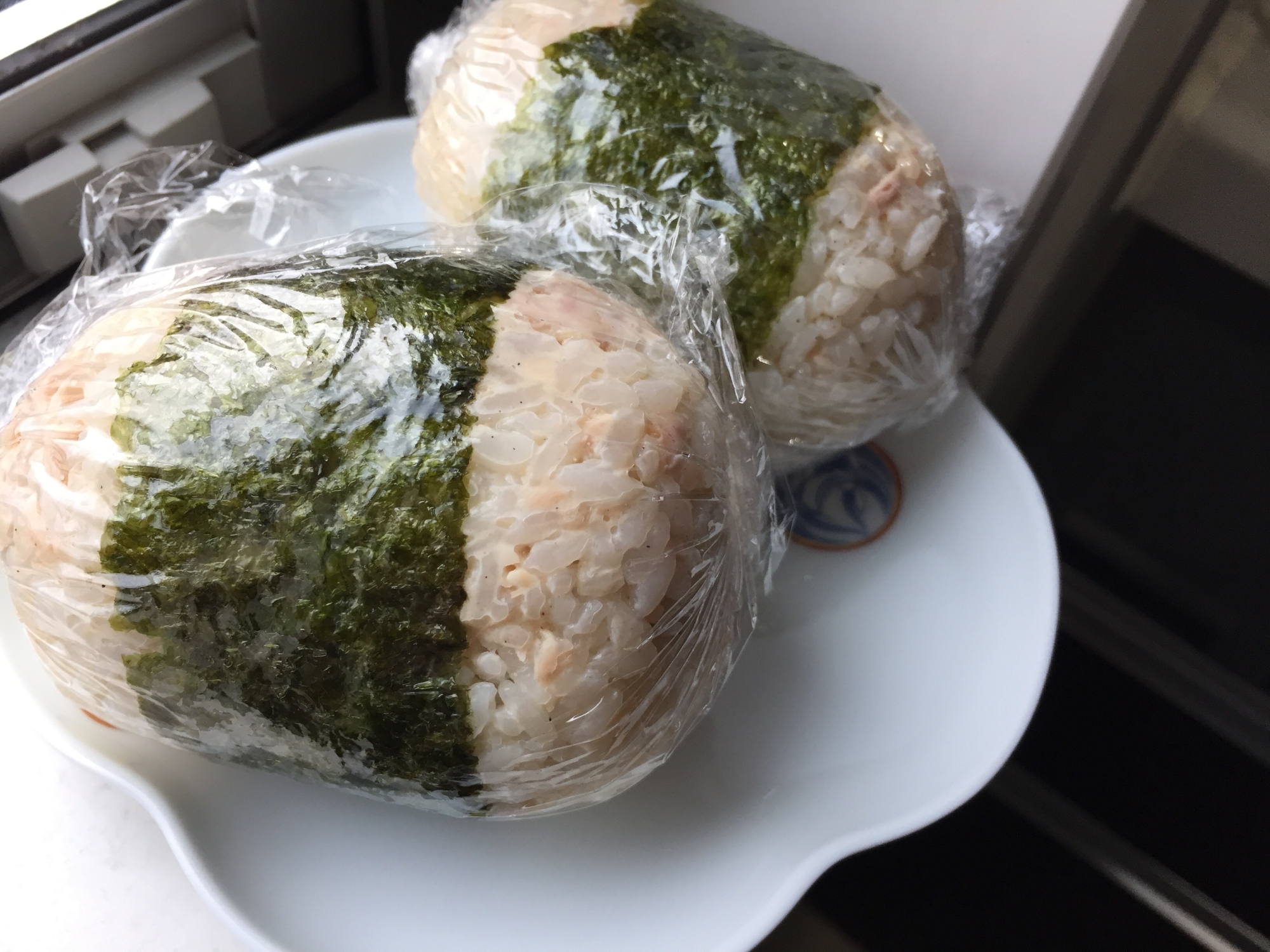 簡単レシピ みんな大好き ツナマヨおにぎり レシピ 作り方 By ファントム ファントム 楽天レシピ 簡単レシピ みんな大好き ツナマヨおにぎり レシピ 作り方 By ファントム ファントム 楽天レシピ