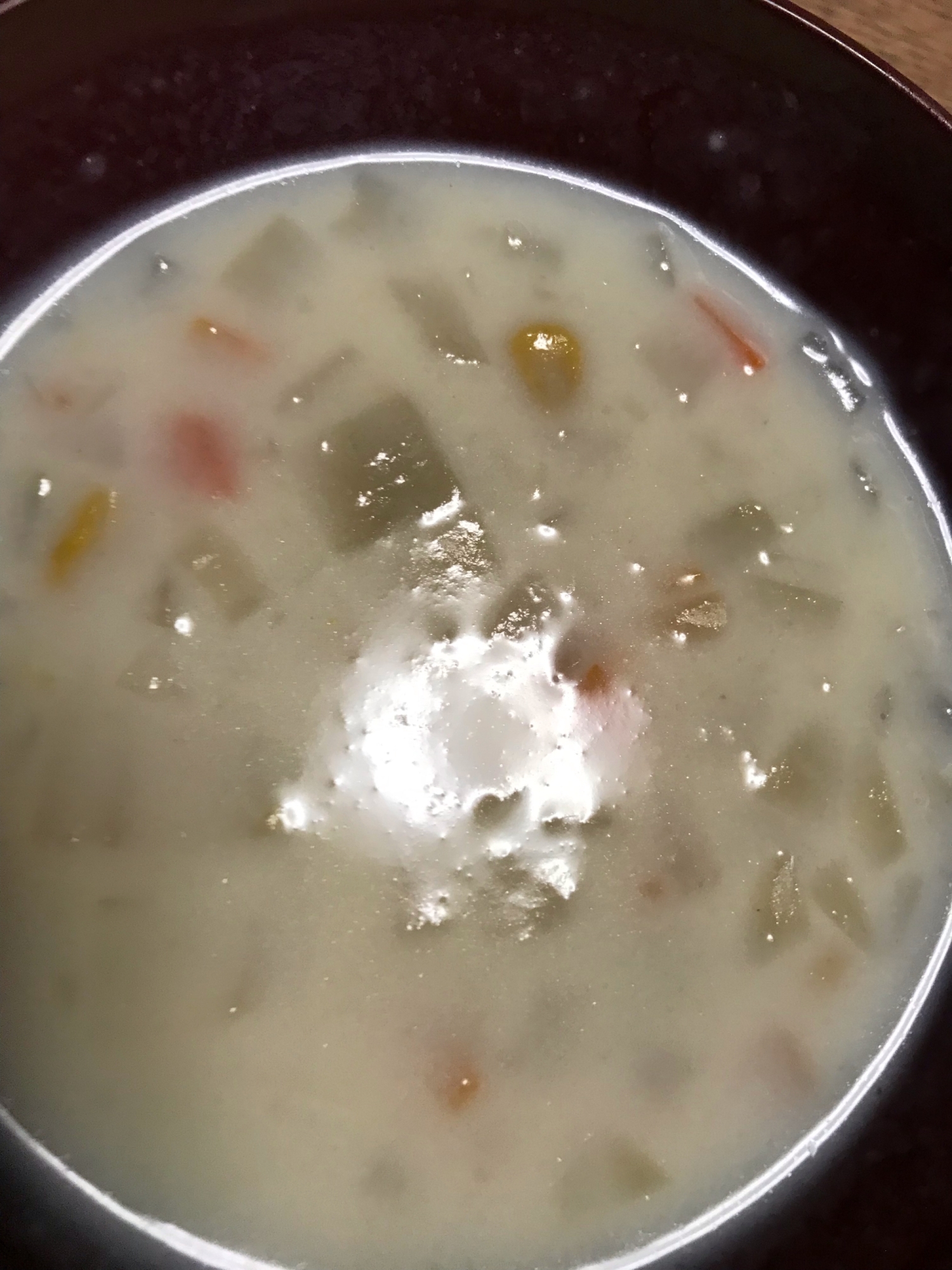 玉ねぎ人参ブロッコリーコーンのシチュー風スープ