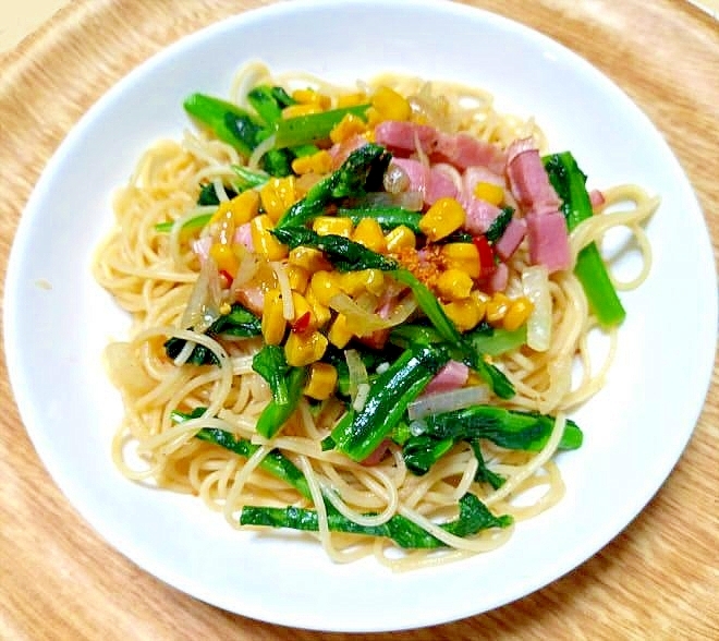 菜の花とベーコン&コーンの彩りパスタ