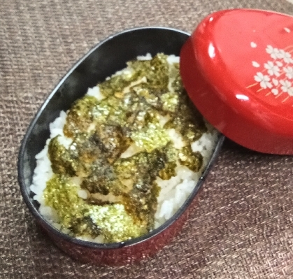 お母様ののり弁当素敵ですね♡
旦那もお義父さんが作ってくれた、
のり弁当が大好きだったことを思い出しました！
美味しい思い出ありがとうございます(^^)v