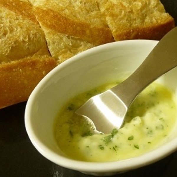 レンジで簡単 ガーリックバター レシピ 作り方 By Tepppi 楽天レシピ レンジで簡単 ガーリックバター レシピ 作り方 By Tepppi 楽天レシピ