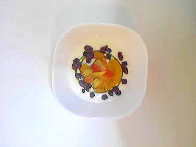 柑橘ミックスとトロピカルフルーツのヨーグルト 3