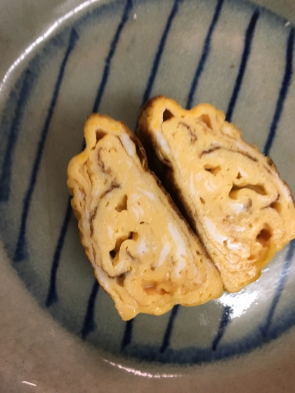 甘い卵焼きはお弁当の人気定番料理です。美味しくいただきました。