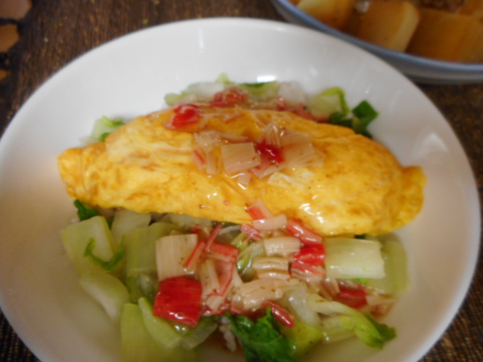 カニカマあんのオムレツ丼