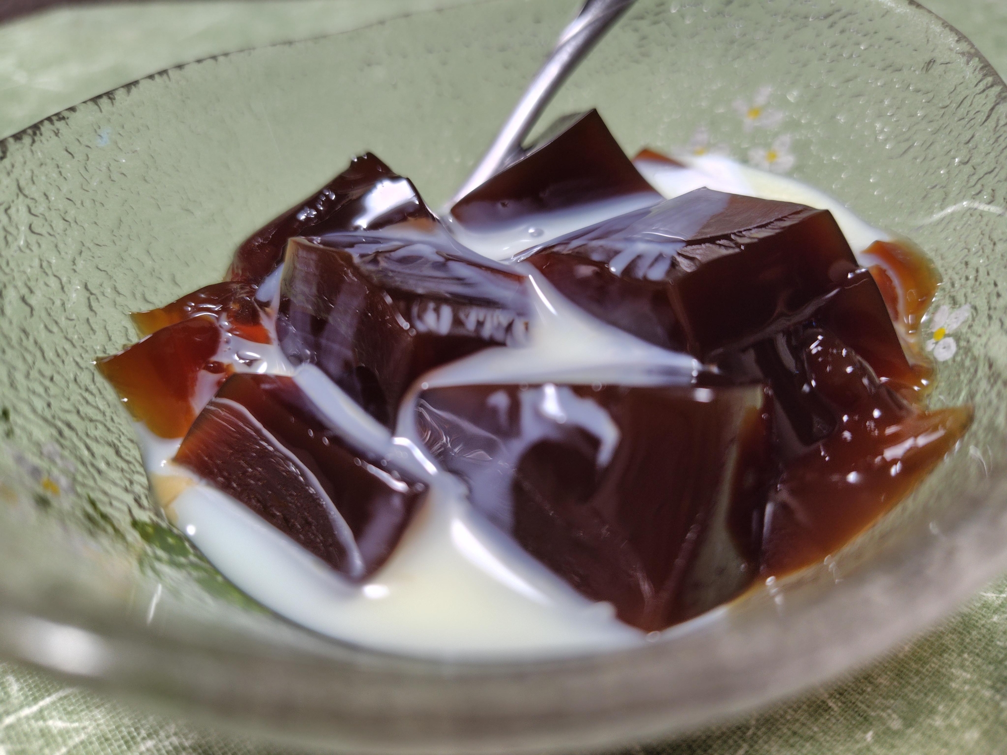 混ぜてレンチンインスタントコーヒーゼリー