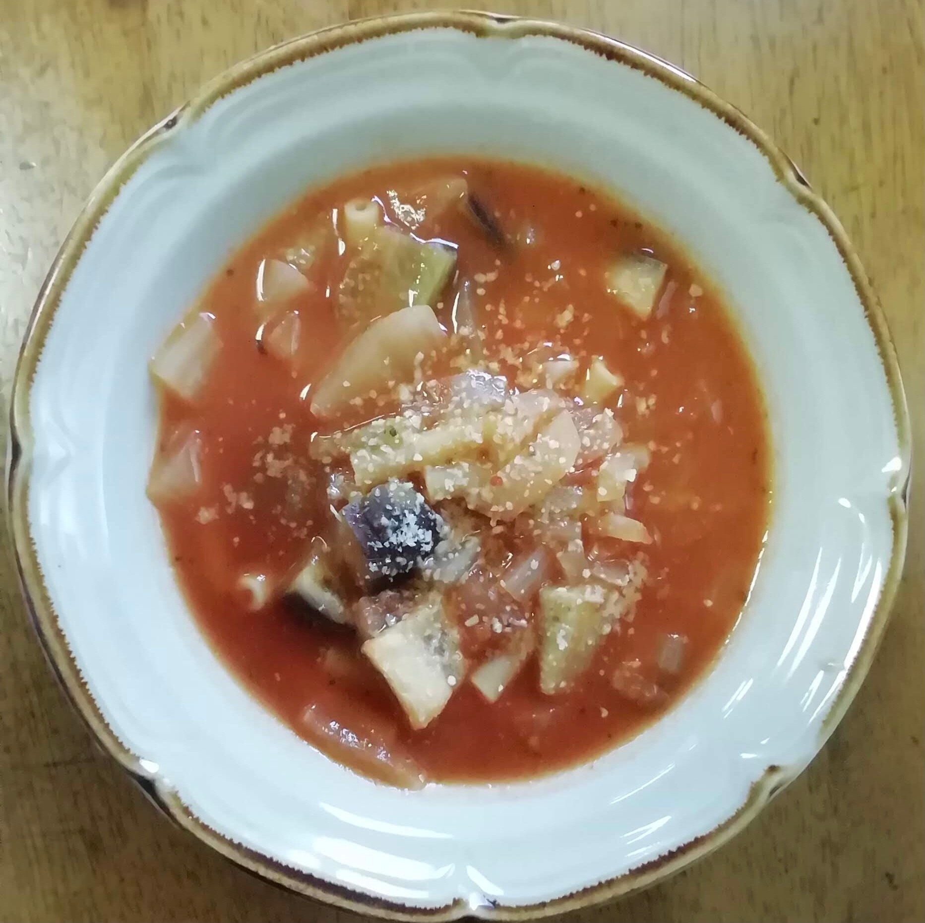 水茄子のトマトスープ