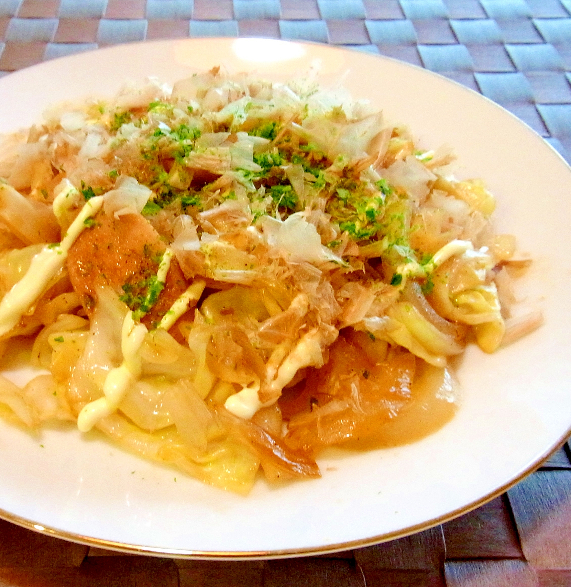 キャベツとギョニソのソース炒め○お好み焼き味