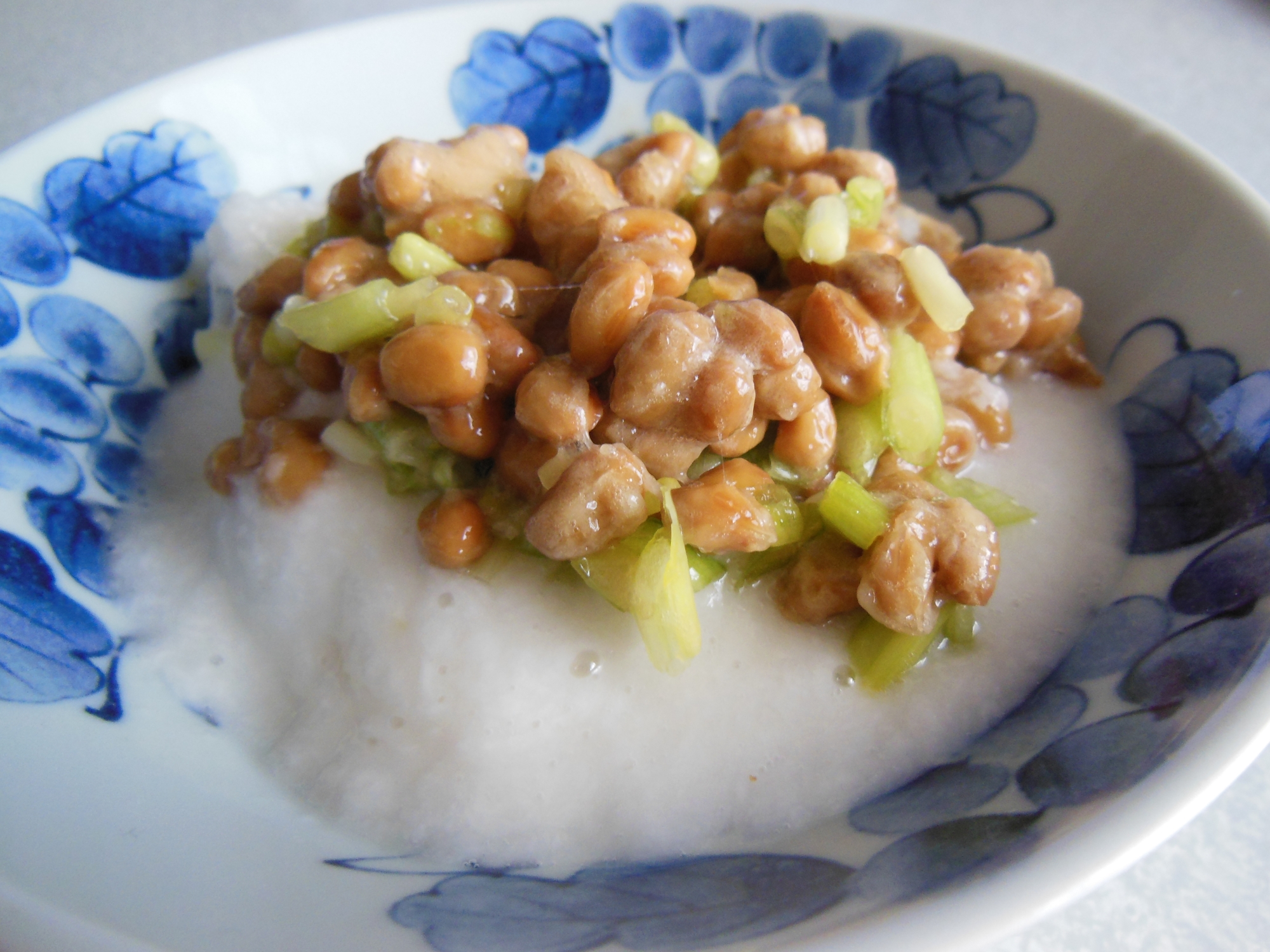 納豆とろろのねばねばご飯