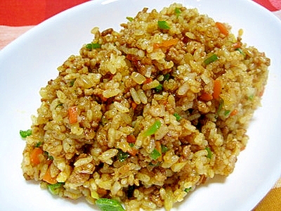 市販ルーde簡単 カレーチャーハン レシピ 作り方 By Uzuratukune3 楽天レシピ