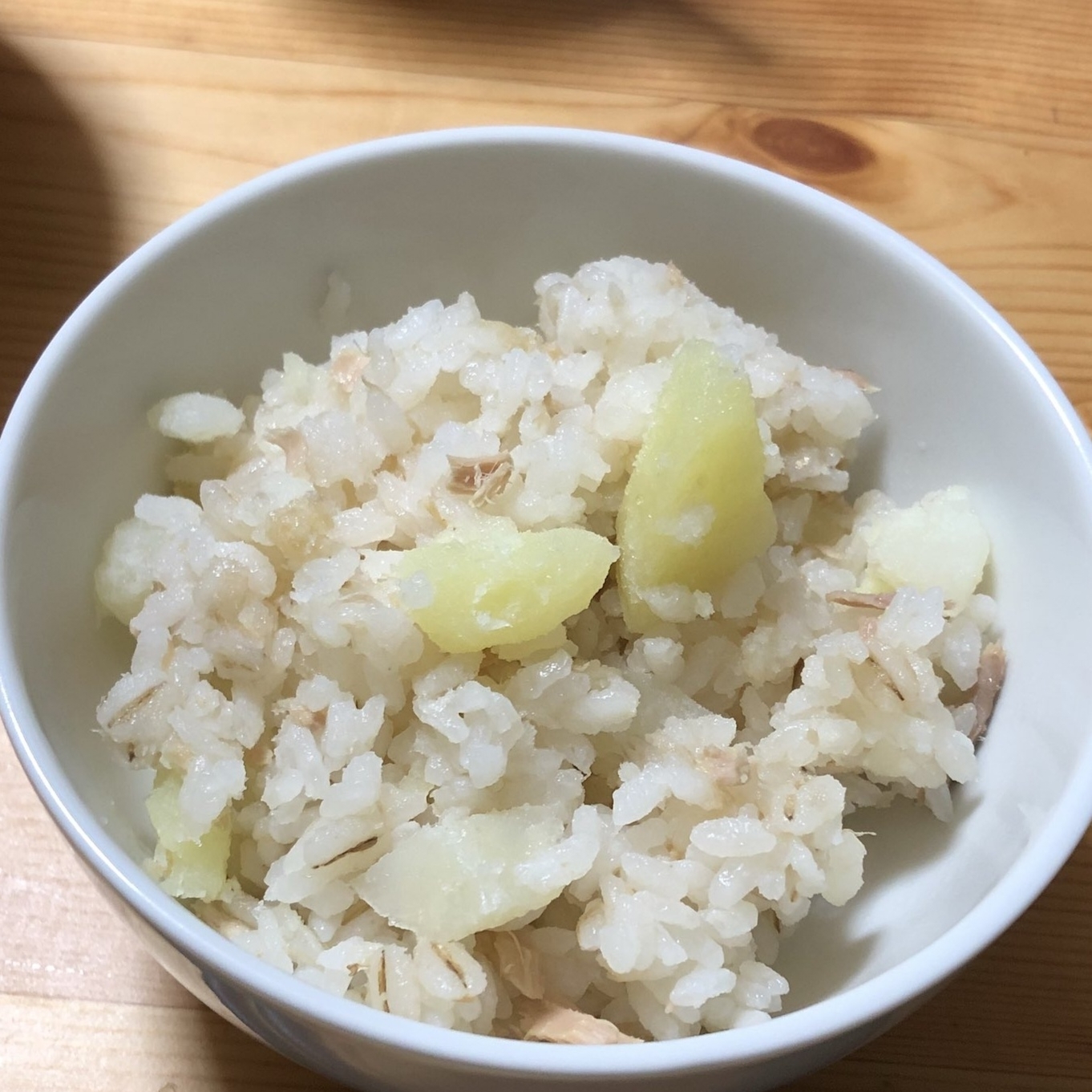 じゃがいもとツナの炊き込みご飯