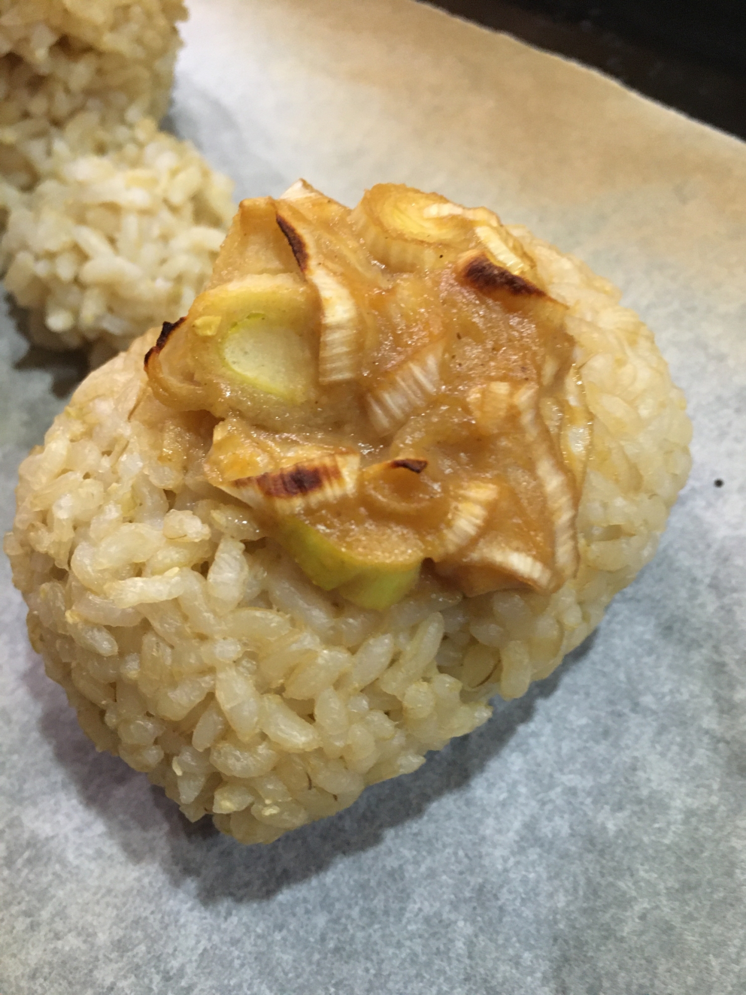 ネギ味噌焼きおにぎり