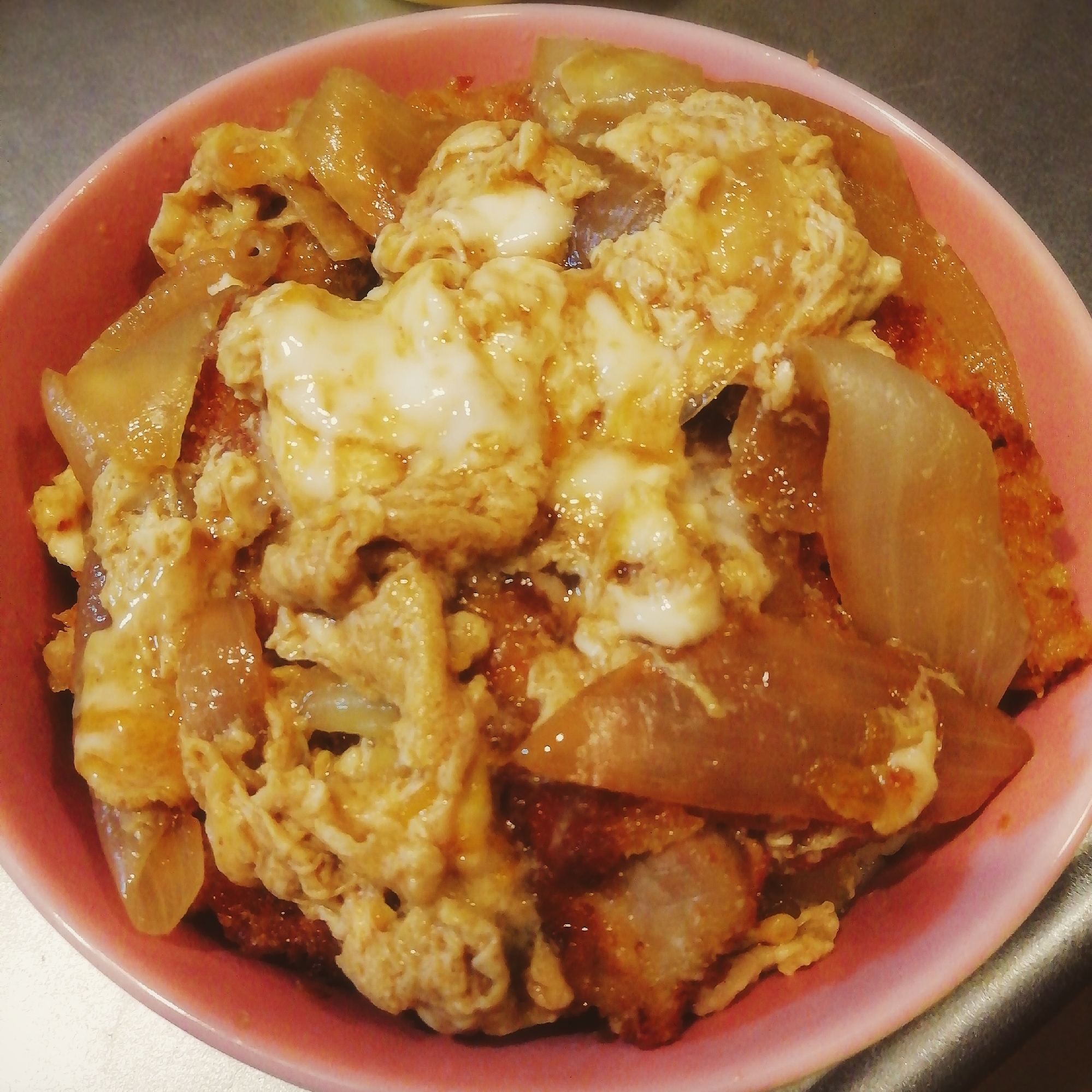 豚カツがサクサクなままの★甘辛カツ丼