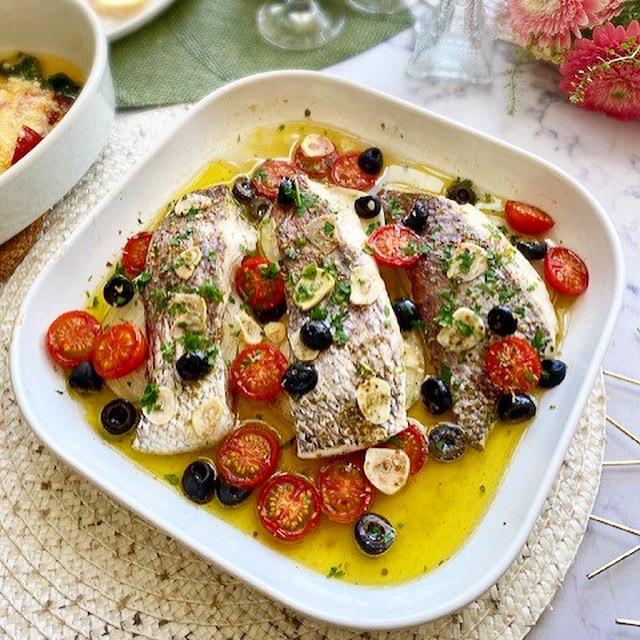 オーブンで作るごちそう 鯛の切り身でアクアパッツァ レシピ 作り方 By Yukosob 楽天レシピ オーブンで作るごちそう 鯛の切り身でアクアパッツァ レシピ 作り方 By Yukosob 楽天レシピ