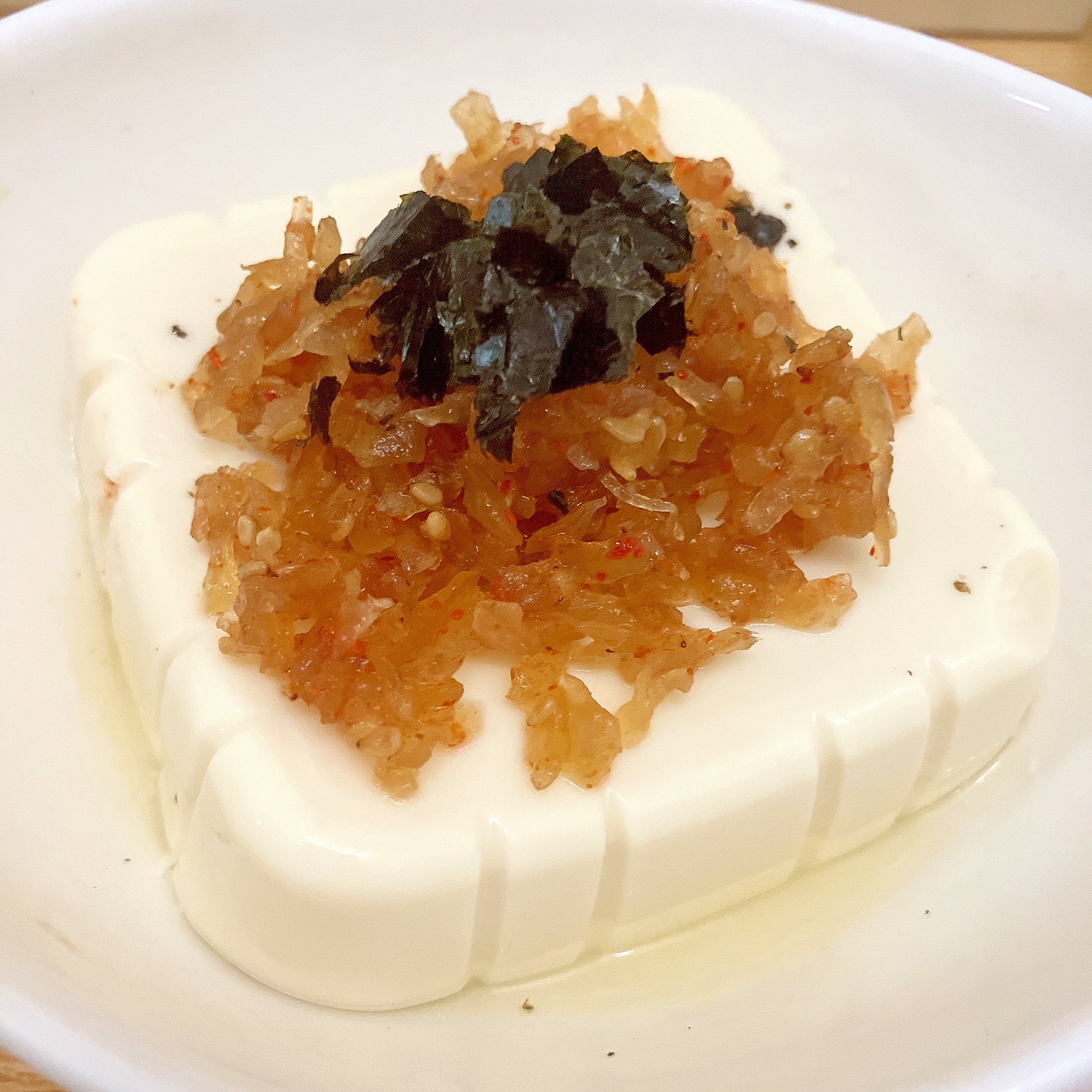 簡単おつまみ★チュモッパ風やっこ