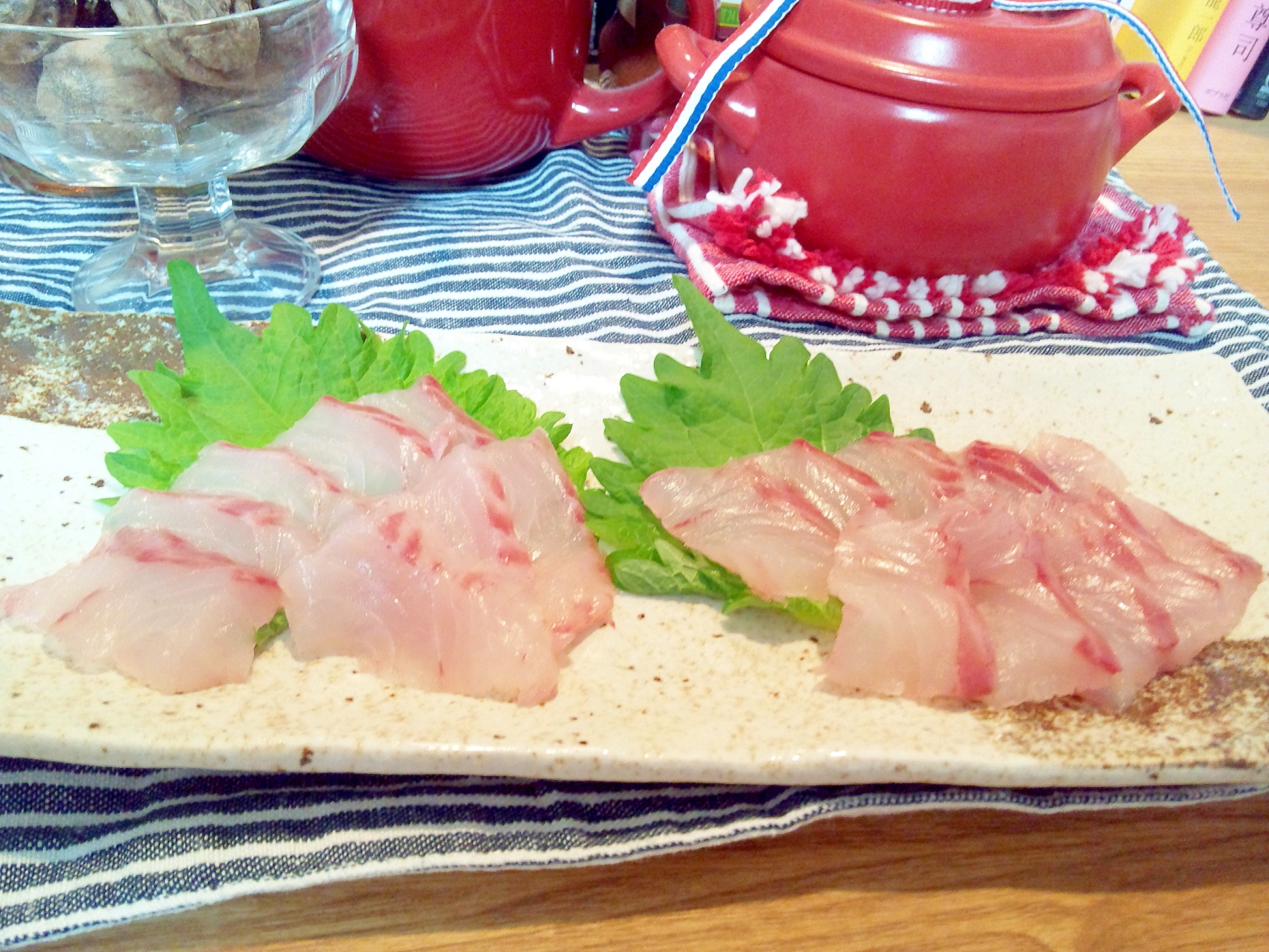 メジナの簡単昆布締め 昆布茶で簡単に レシピ 作り方 By ゆうsaien 楽天レシピ メジナの簡単昆布締め 昆布茶で簡単に レシピ 作り方 By ゆうsaien 楽天レシピ