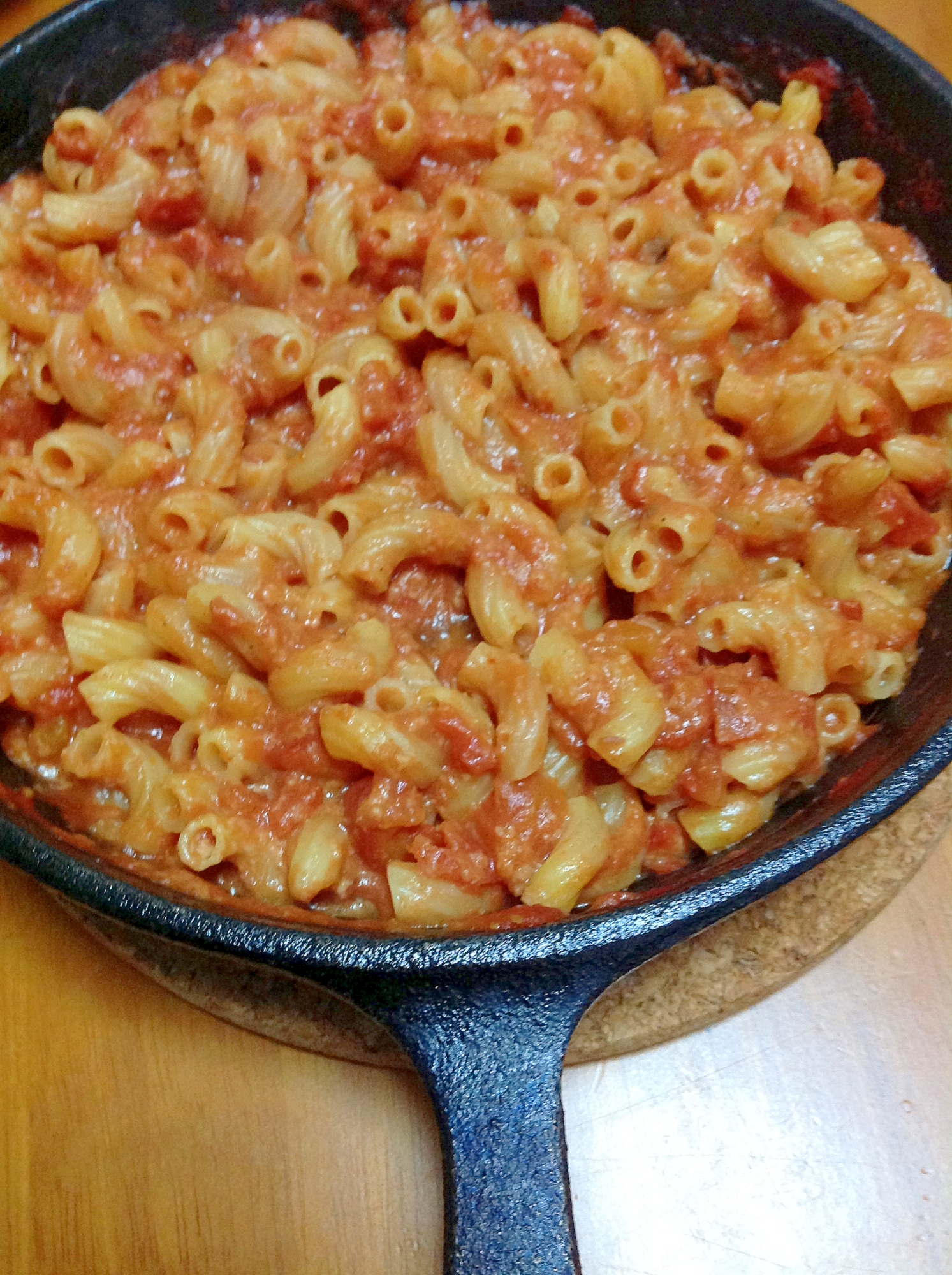 スキレットでトマトチーズマカロニ レシピ 作り方 By Madone6 楽天レシピ