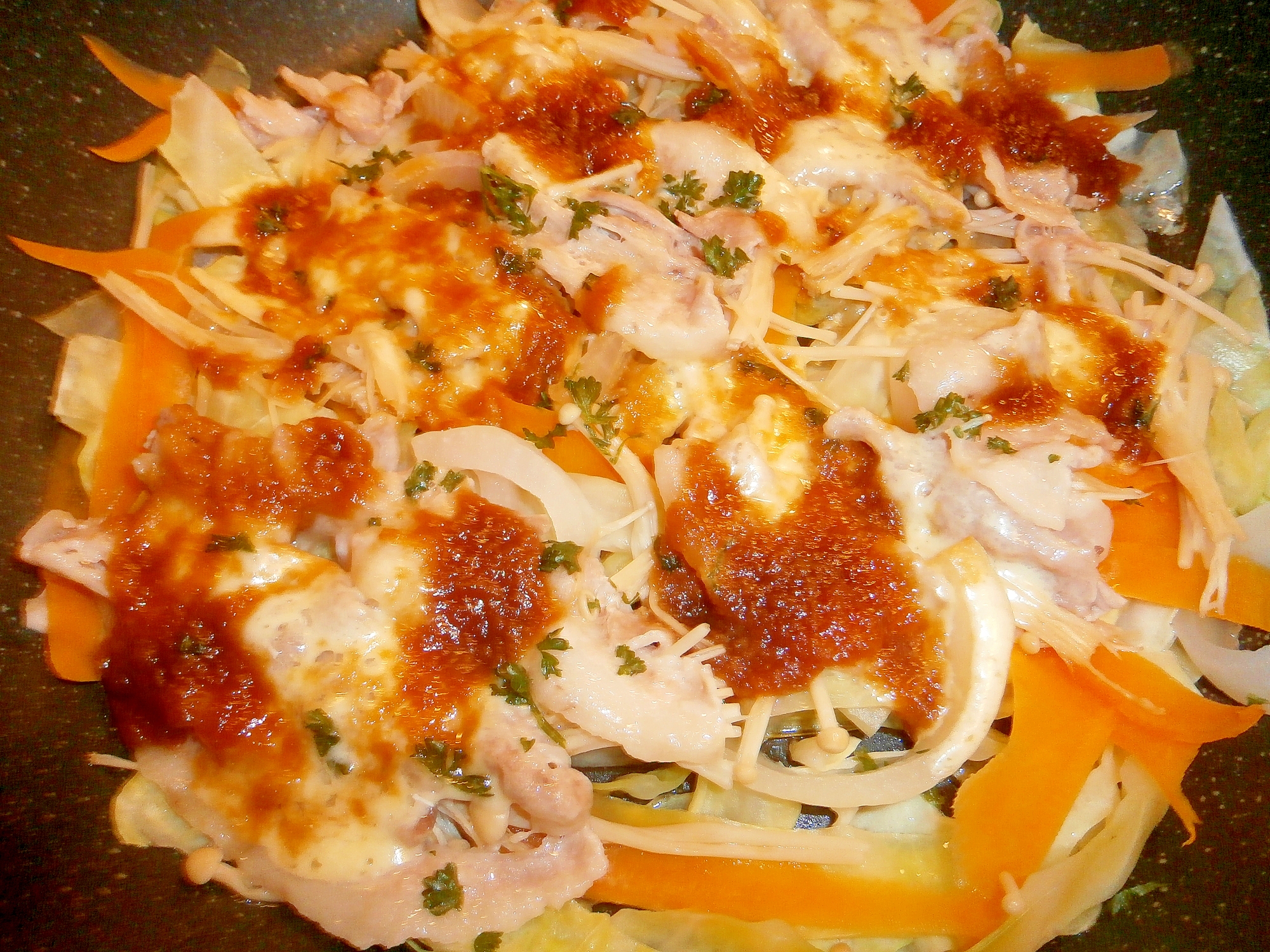 豚ばら肉と野菜の味噌チーズ焼