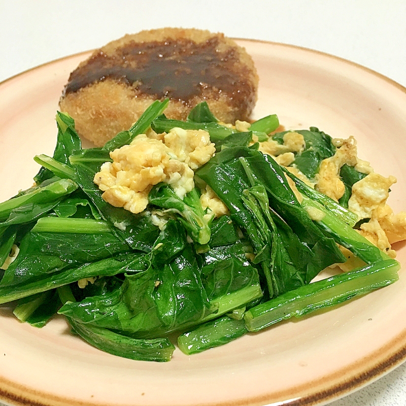 ふんわり卵と小松菜の炒めもの